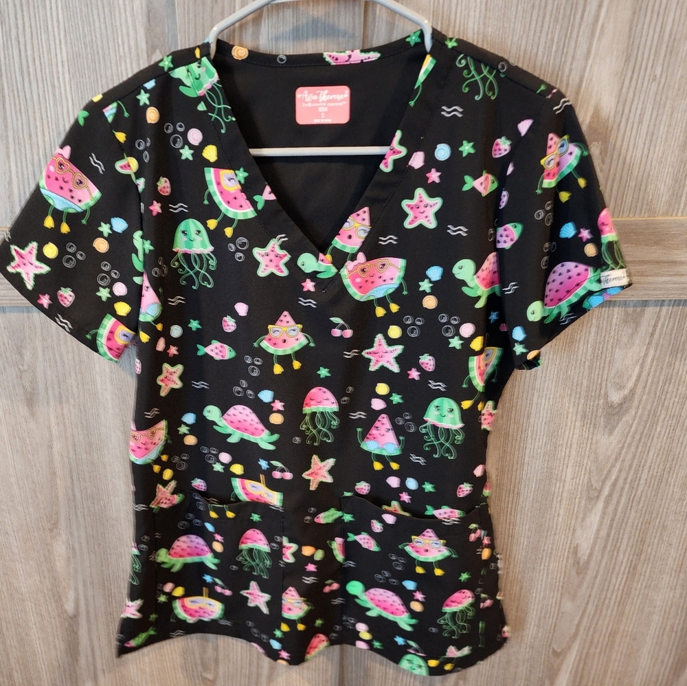 Scrub top